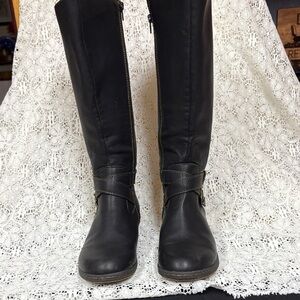 BOC Black Knee-High Heeled Boots